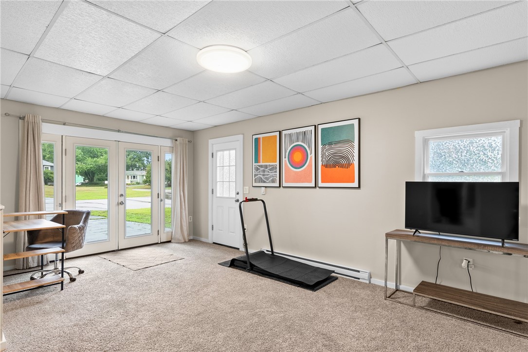 84 Hilton Road Warwick, RI 02889 - Photo 13 of 35