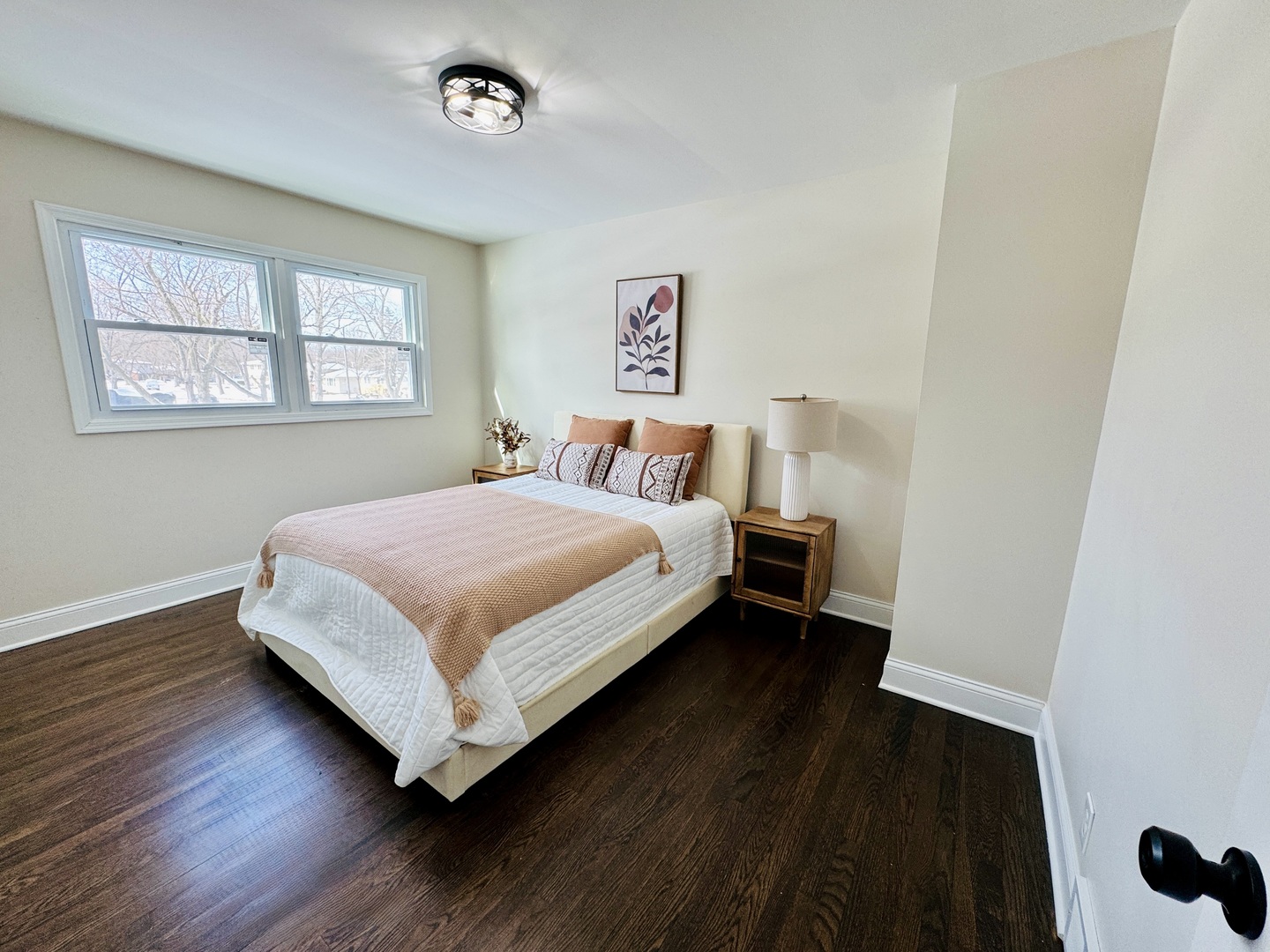 18947 Ridgewood Avenue Lansing, IL 60438 - Photo 13 of 21 a bedroom with a bed and a window