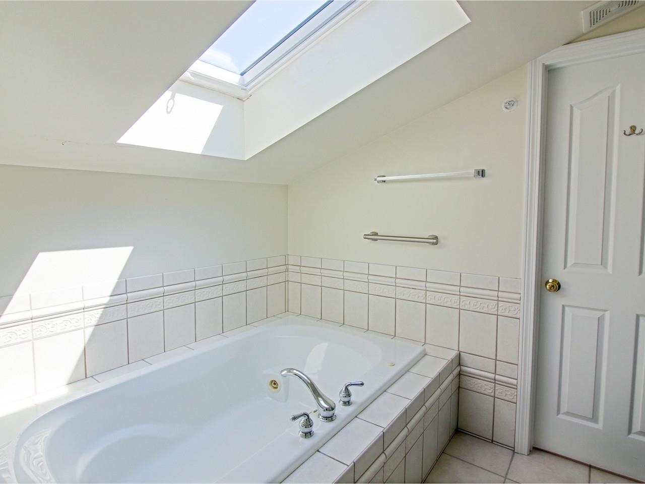 91 Claire Point Road Burlington, VT 05408 - Photo 19 of 63