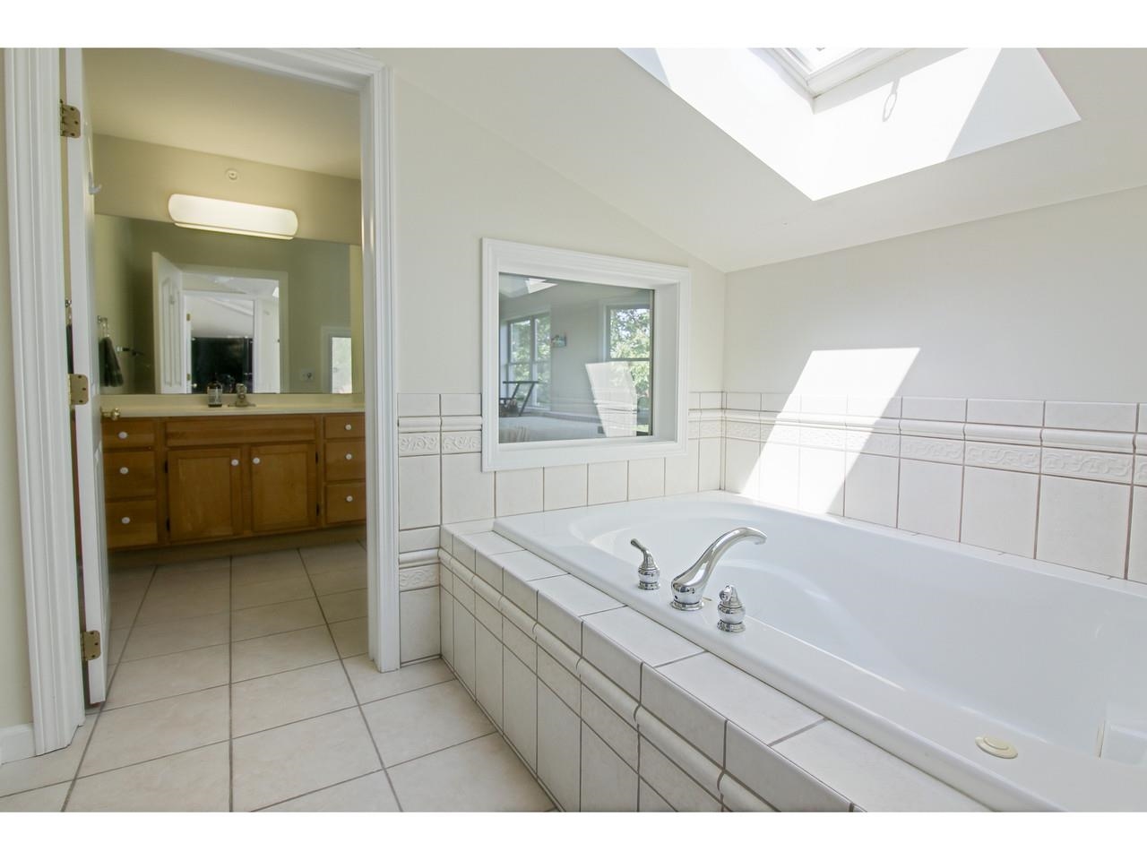 91 Claire Point Road Burlington, VT 05408 - Photo 20 of 63