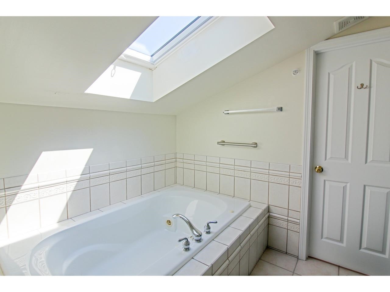 91 Claire Point Road Burlington, VT 05408 - Photo 21 of 63