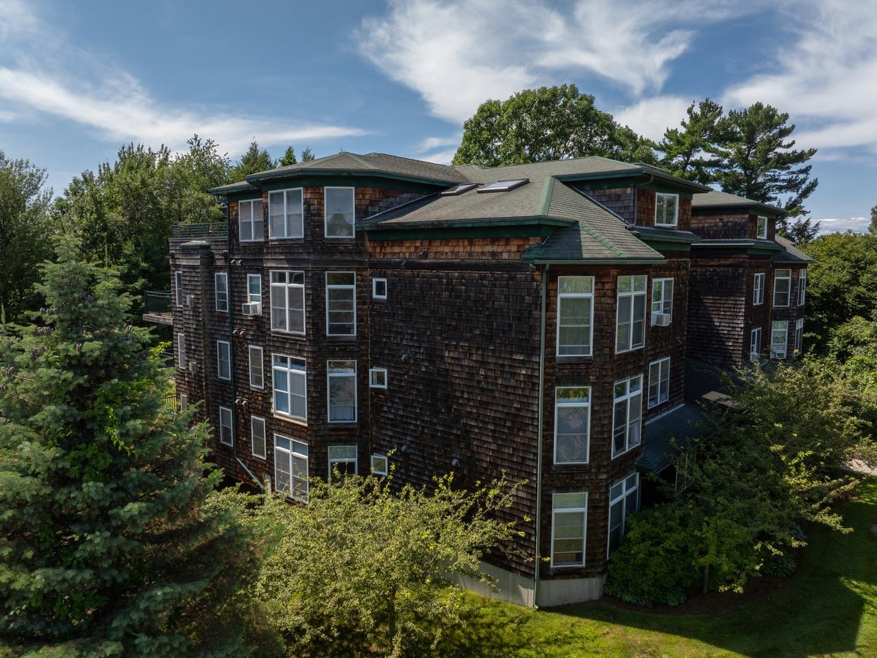 91 Claire Point Road Burlington, VT 05408 - Photo 37 of 63