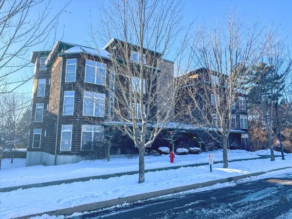 $489,000 | 91 Claire Point Road, Burlington, VT 05408