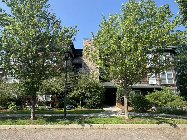 $489,000 | 91 Claire Point Road, Burlington, VT 05408