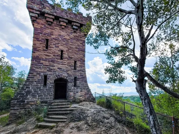 $489,000 | 91 Claire Point Road, Burlington, VT 05408