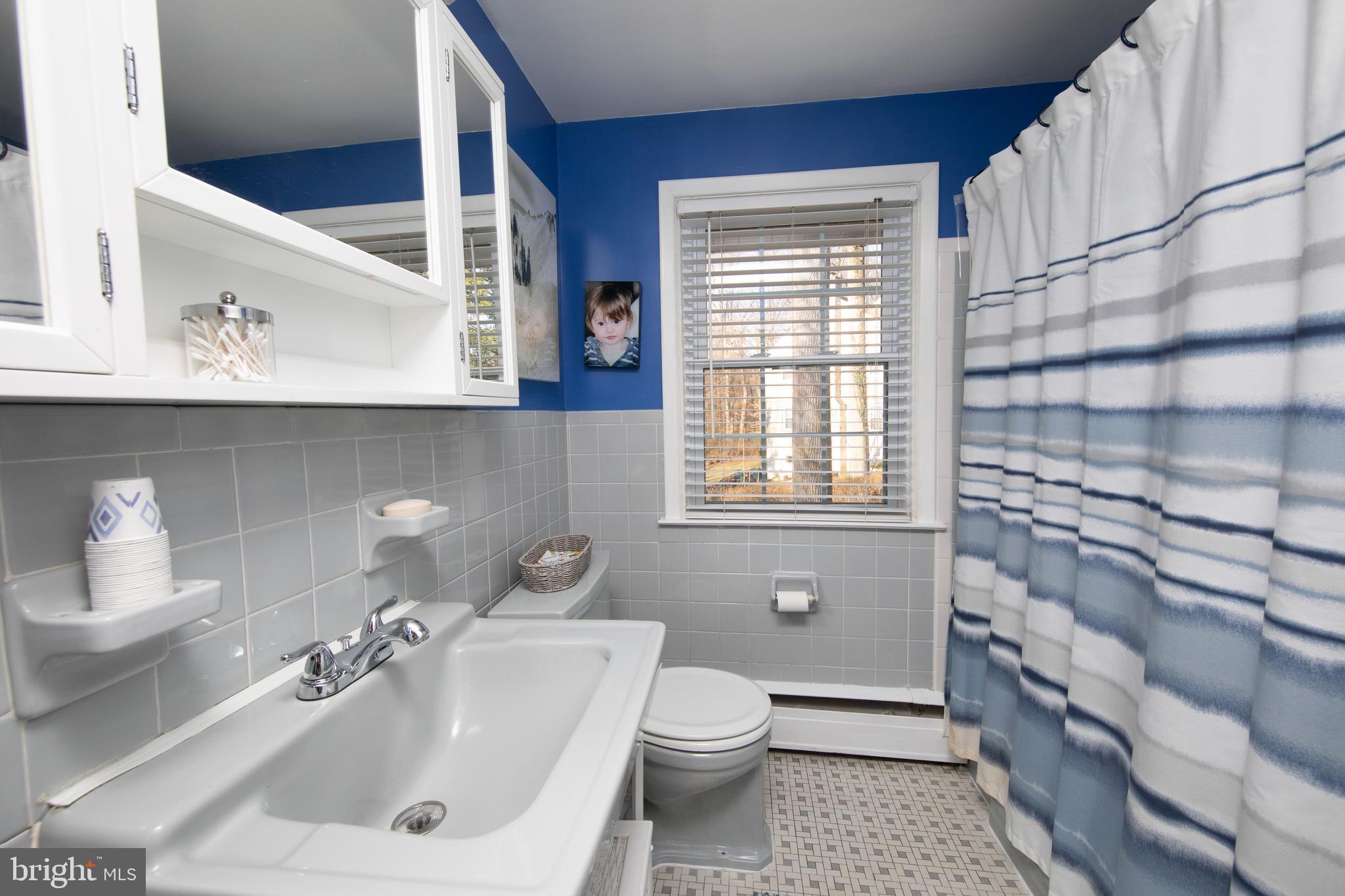 1805 Sharon Road Jenkintown, PA 19046 - Photo 35 of 47