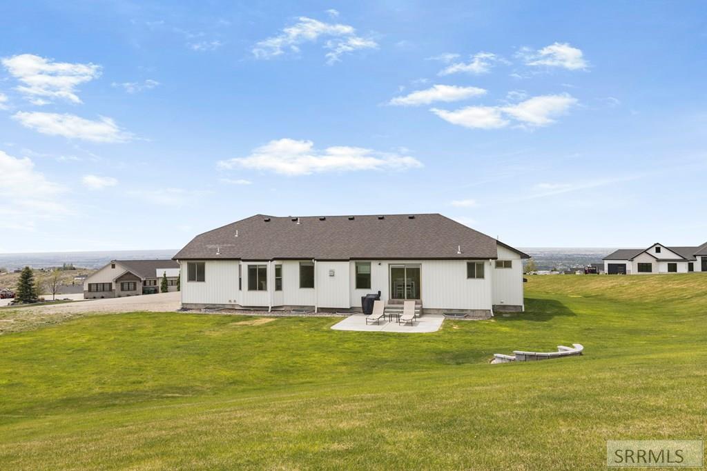 7232 East Middle Fork Road Idaho Falls, ID 83406 - Photo 62 of 72 Back Exterior