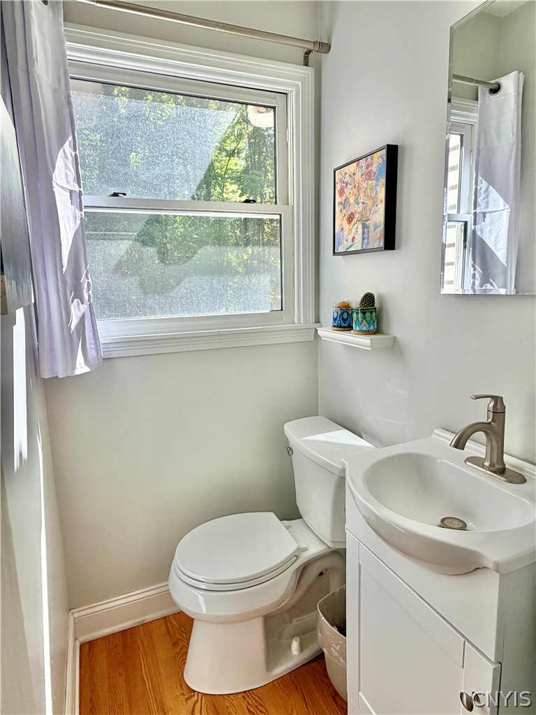 5107 Harris Road Onondaga, NY 13031 - Photo 24 of 40 1st floor Bathroom