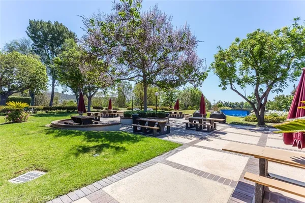 $630,000 | 15942 Alta Vista Drive, Unit D, La Mirada, CA 90638