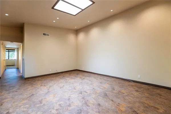 $630,000 | 15942 Alta Vista Drive, Unit D, La Mirada, CA 90638