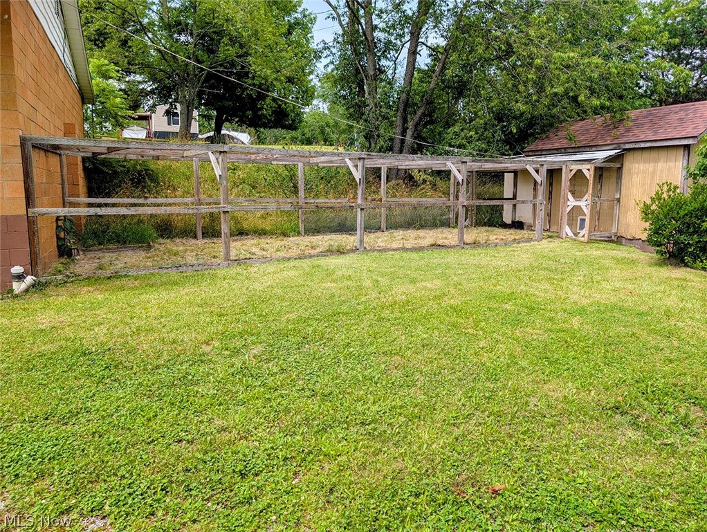 3102 Canton Road Northwest Carrollton, OH 44615 - Photo 4 of 35