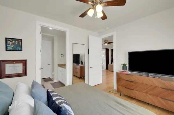 $484,000 | 510 Blackson Avenue, Unit 2, Austin, TX 78752