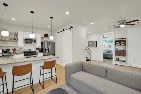 $469,000 | 510 Blackson Avenue, Unit 2, Austin, TX 78752