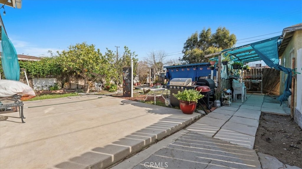 7603 Date Street Fontana, CA 92336 - Photo 22 of 41