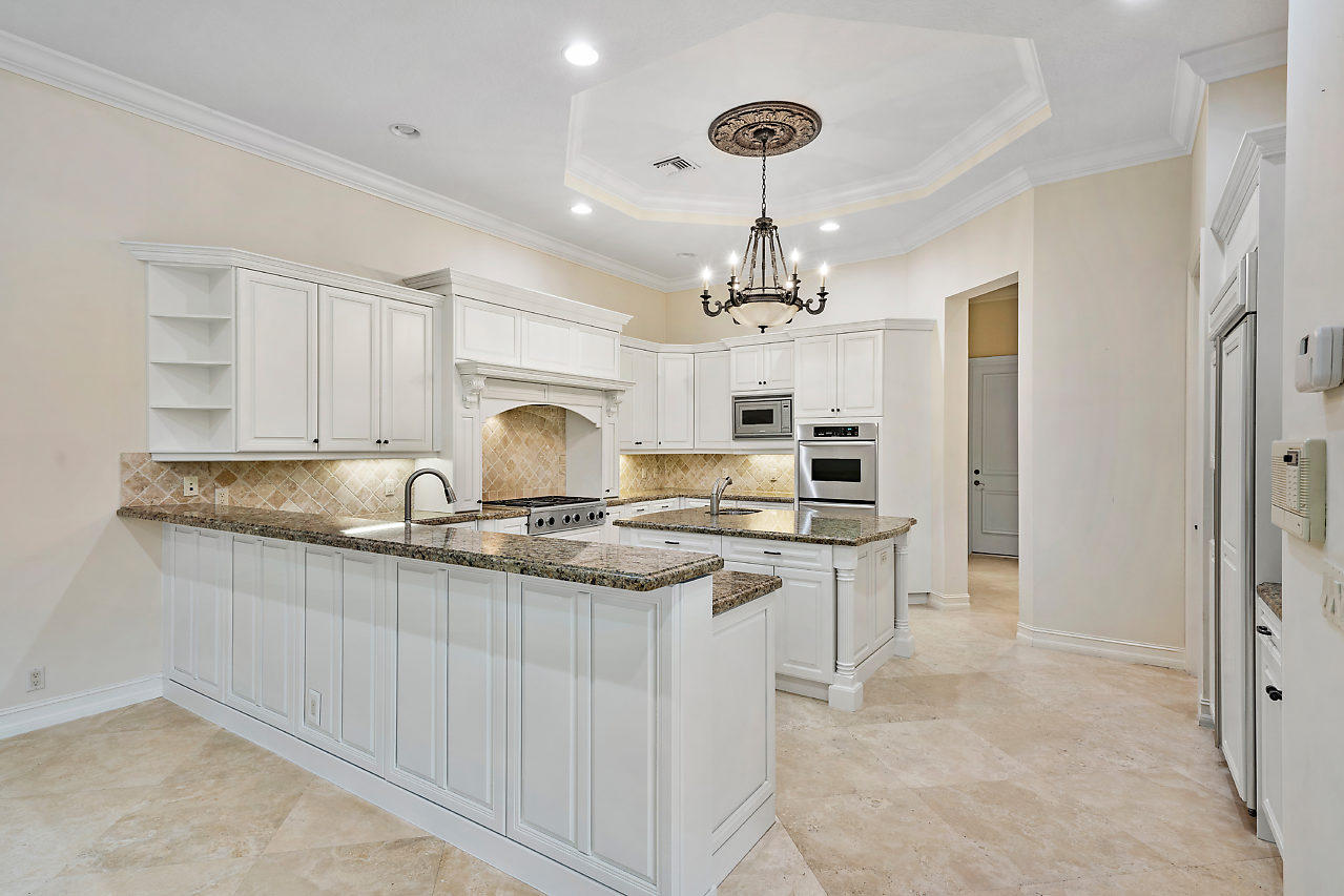17904 Key Vista Way Boca Raton, FL 33496 - Photo 14 of 65 Chef's Kitchen