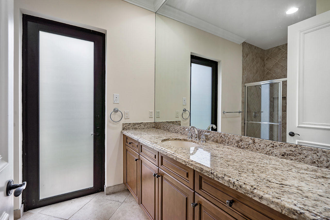 17904 Key Vista Way Boca Raton, FL 33496 - Photo 35 of 65 Cabana Bath
