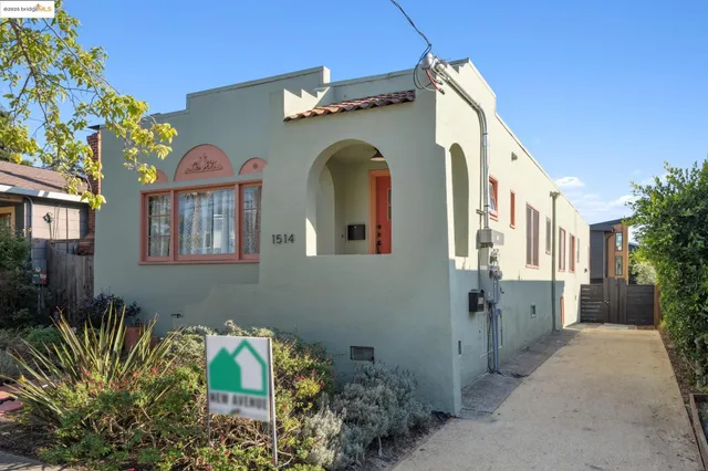 $995,000 | 1516 Blake Street, Unit A, Berkeley, CA 94703