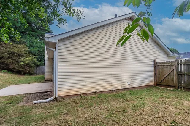 $237,000 | 6384 Stonebridge Creek Lane, Lithonia, GA 30058