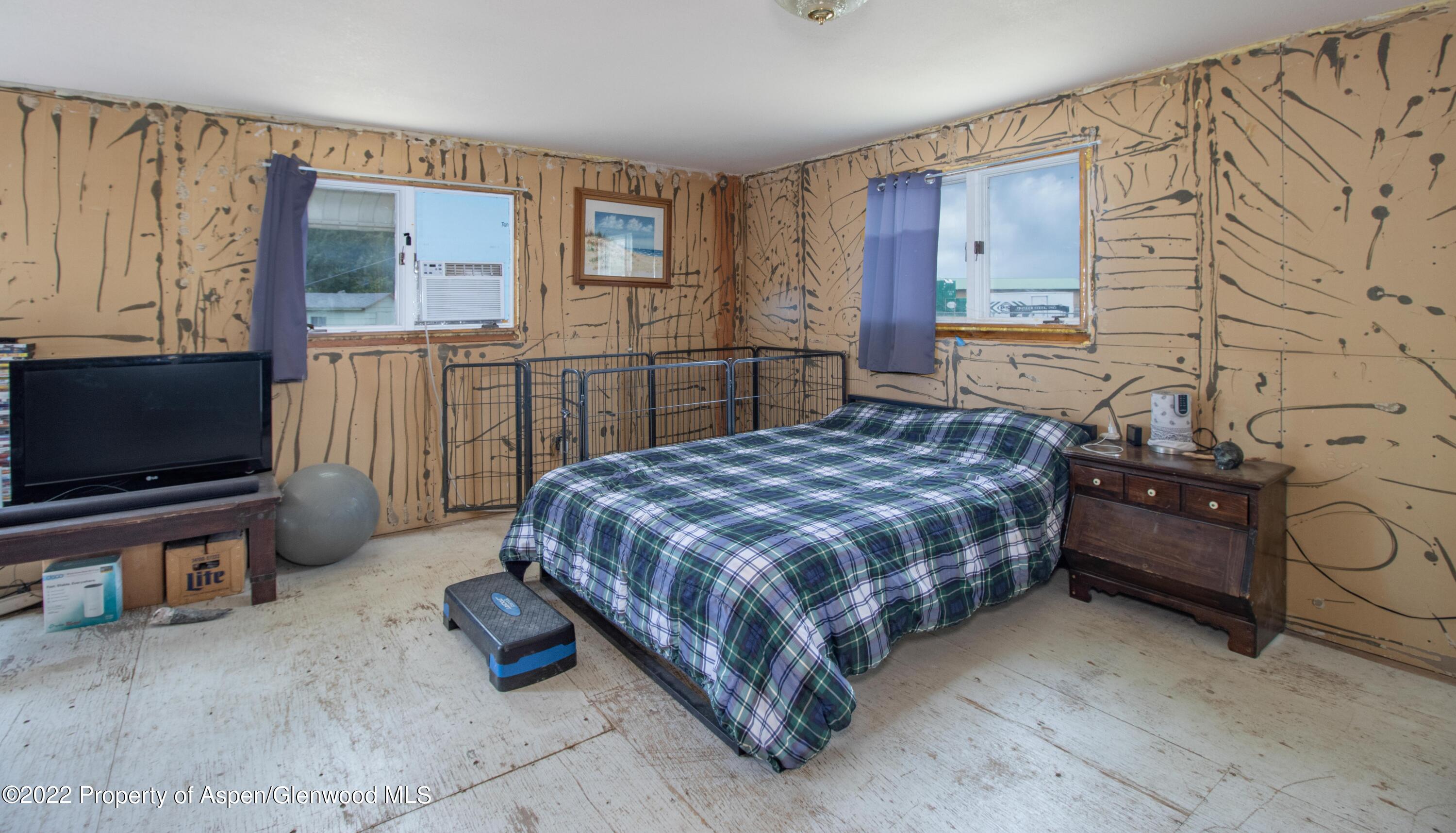 103 Rippy Lane New Castle, CO 81647 - Photo 13 of 16 mother-in-law space