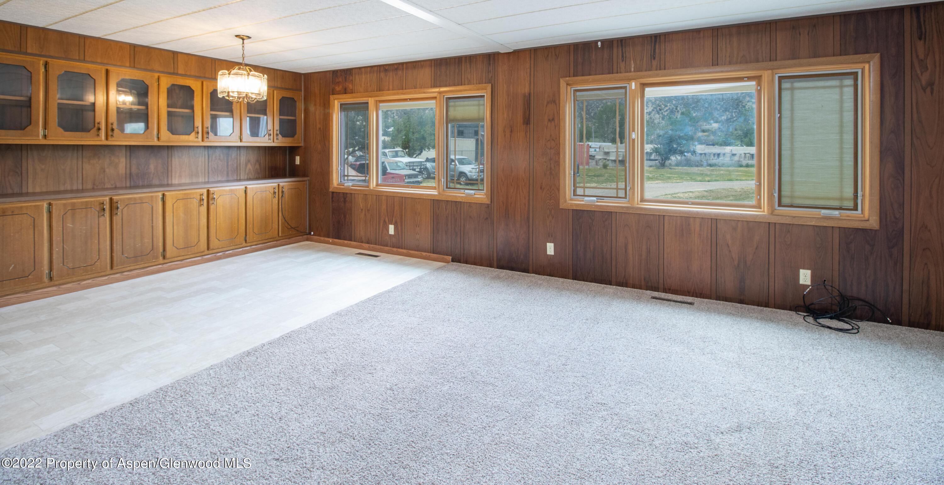 103 Rippy Lane New Castle, CO 81647 - Photo 6 of 16 dining area