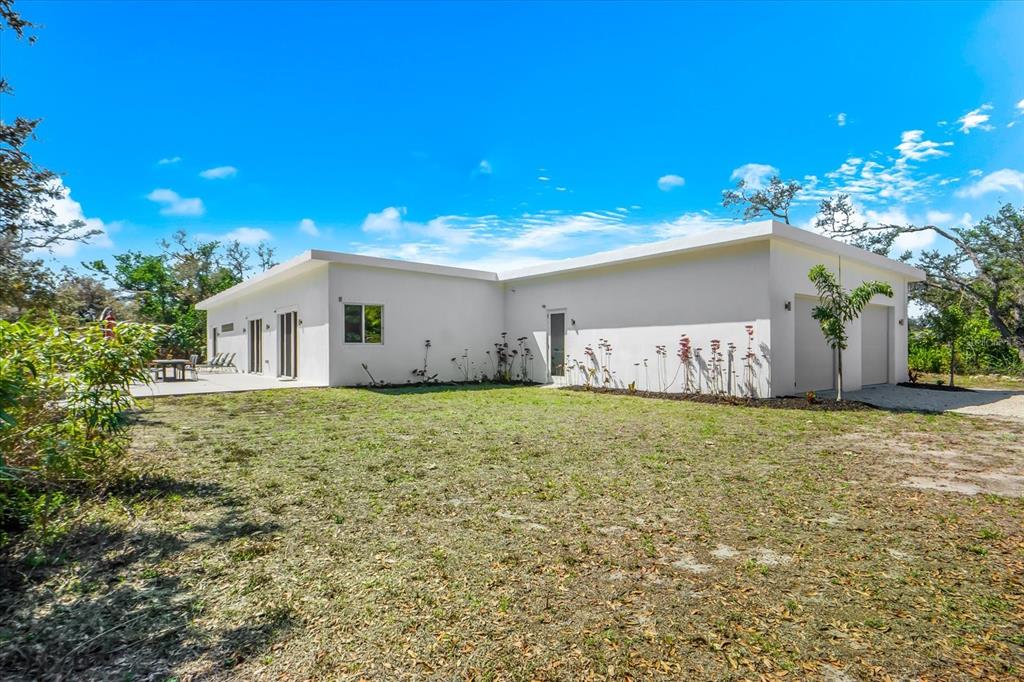 1725 Overbrook Road Englewood, FL 34223 - Photo 17 of 83