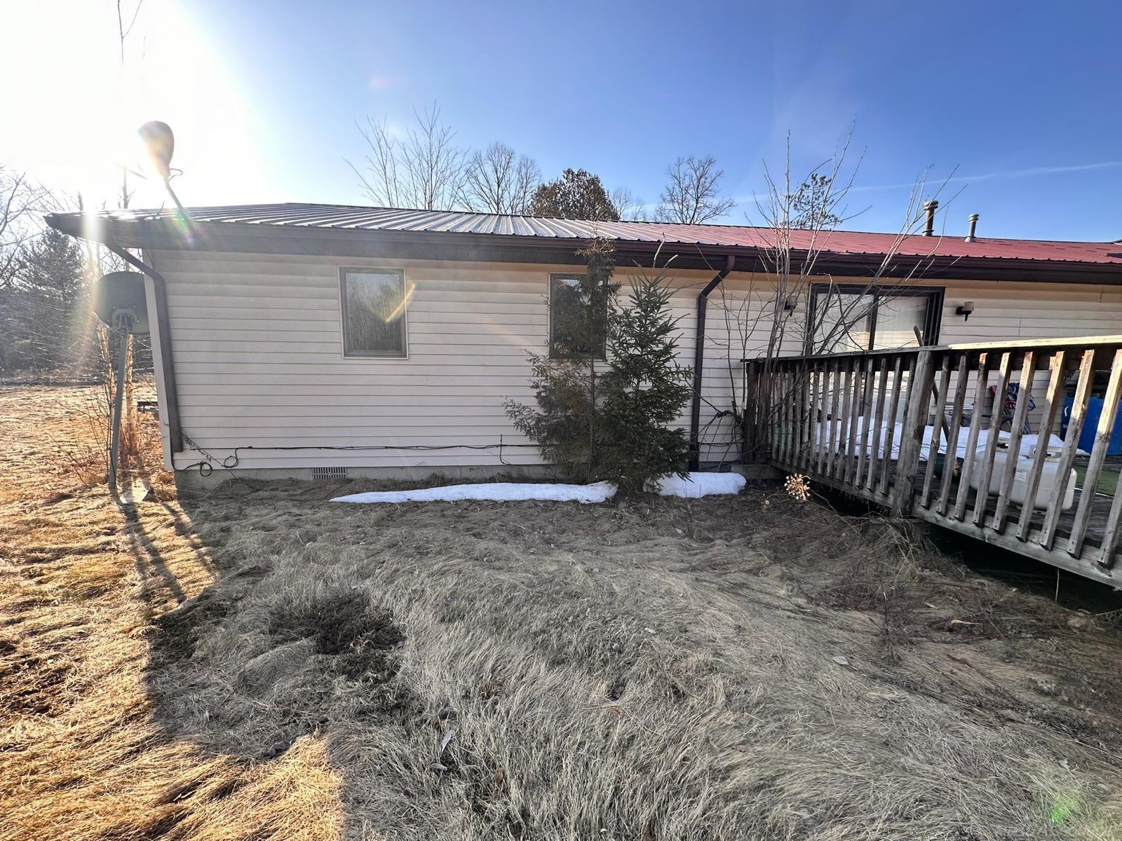 1013 Ritchie Road Gladwin, MI 48624 - Photo 19 of 28