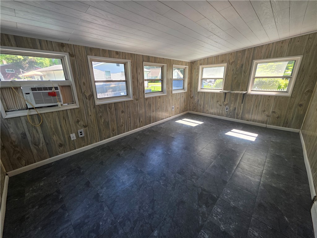 1 Hopkins Court Coventry, RI 02816 - Photo 18 of 38