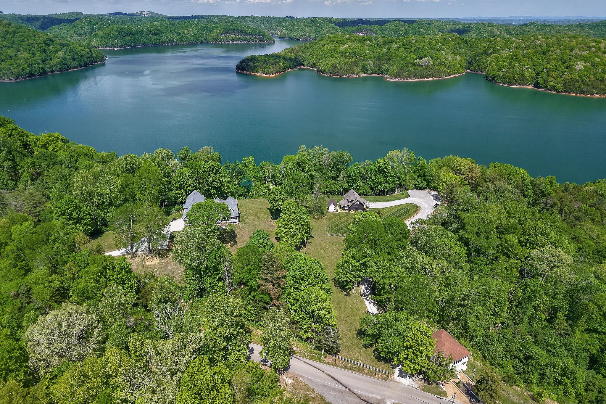 487 Cedar Hill Road Celina, TN 38551 - Photo 8 of 72