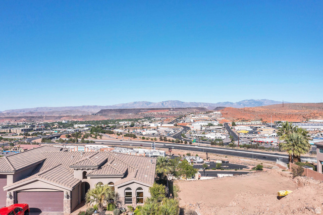 318 North Crest Line Circle, Unit 21 St. George, UT 84790 - Photo 13 of 16