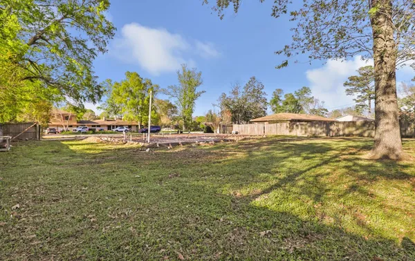$55,000 | 718 Fall Creek Drive, Houston, TX 77336