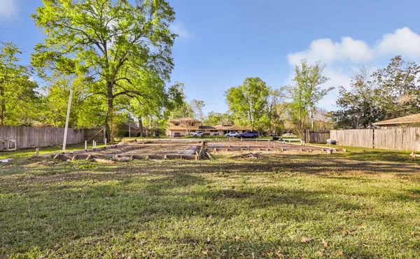 $55,000 | 718 Fall Creek Drive, Houston, TX 77336