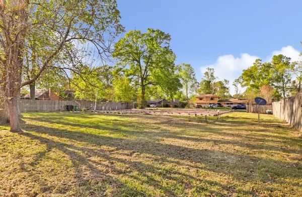 $55,000 | 718 Fall Creek Drive, Houston, TX 77336