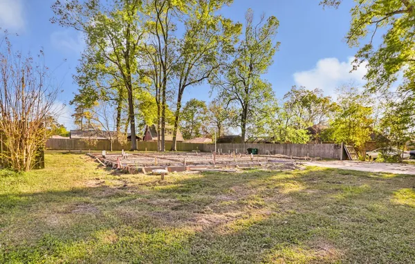 $55,000 | 718 Fall Creek Drive, Houston, TX 77336