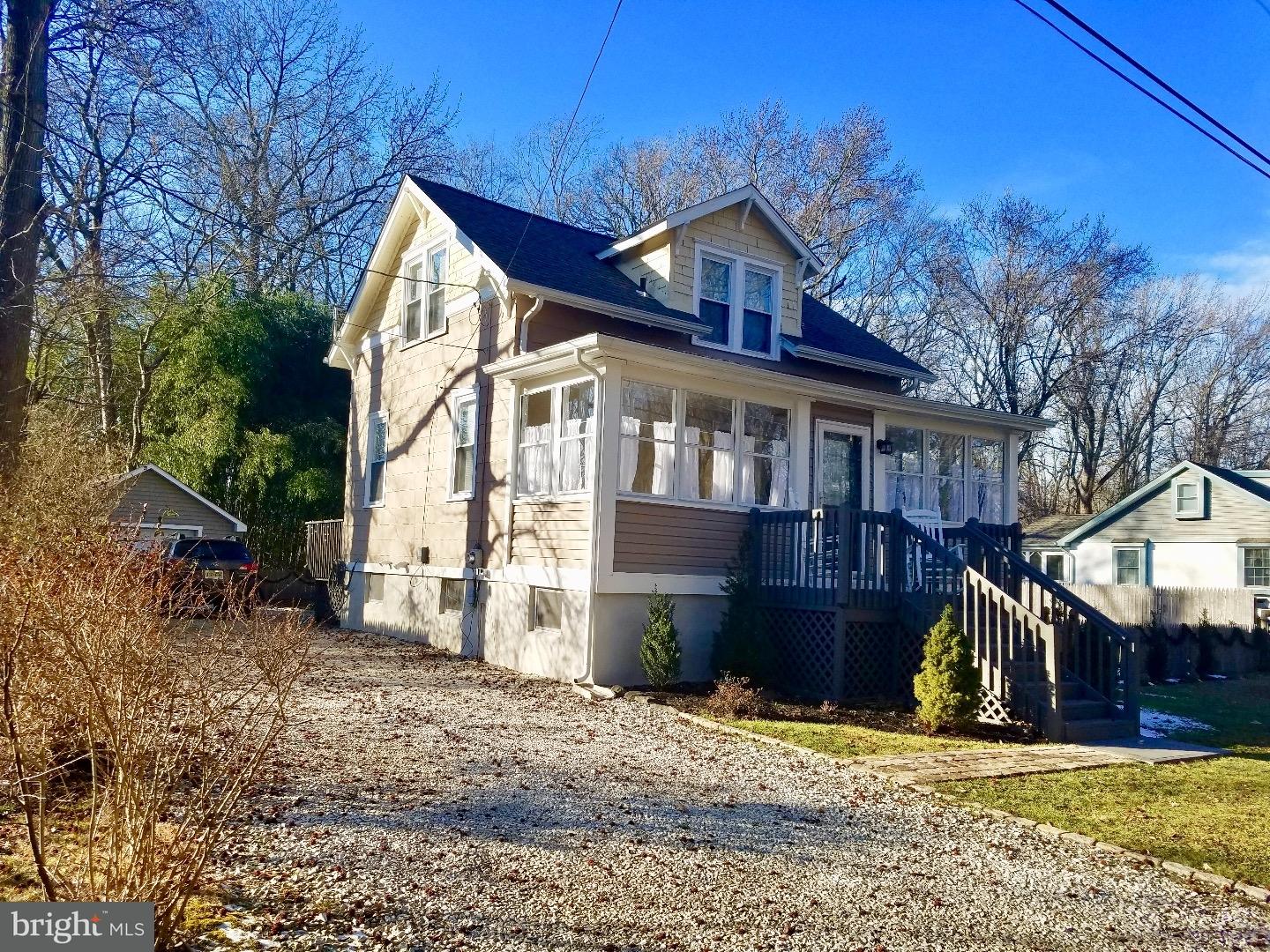129 Manor Road Gibbsboro, NJ 08026 - Photo 2 of 25