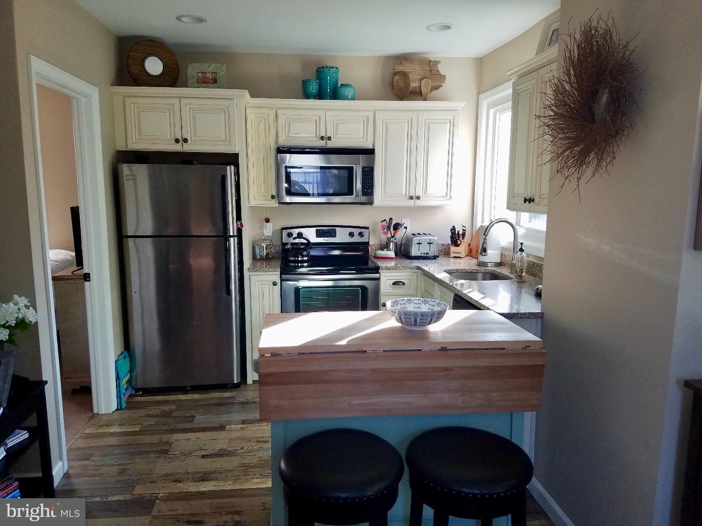 129 Manor Road Gibbsboro, NJ 08026 - Photo 9 of 25