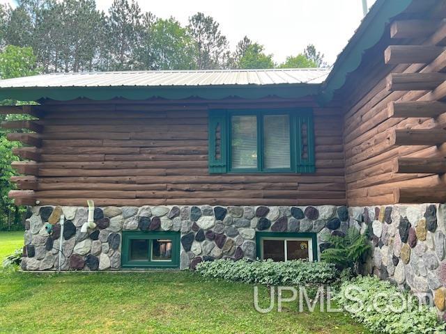 11039 Section 12 Road Ironwood, MI 49938 - Photo 5 of 8