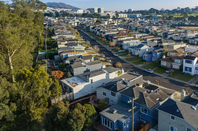 $1,188,000 | 164 Wilshire Avenue, Daly City, CA 94015