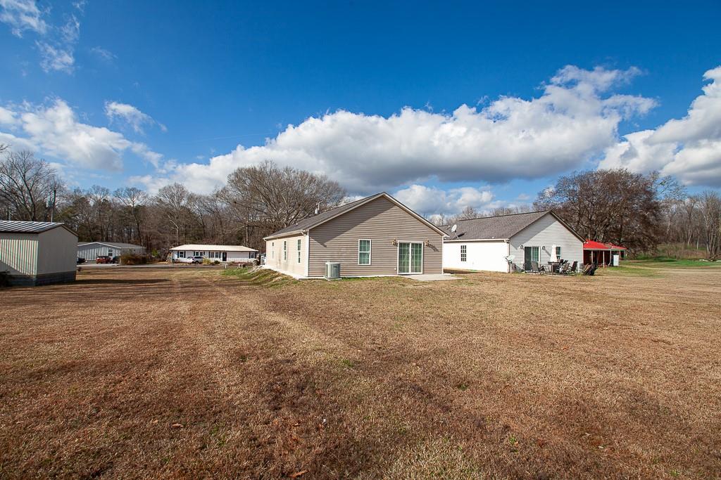 511 Circle Drive Calhoun, GA 30701 - Photo 8 of 30