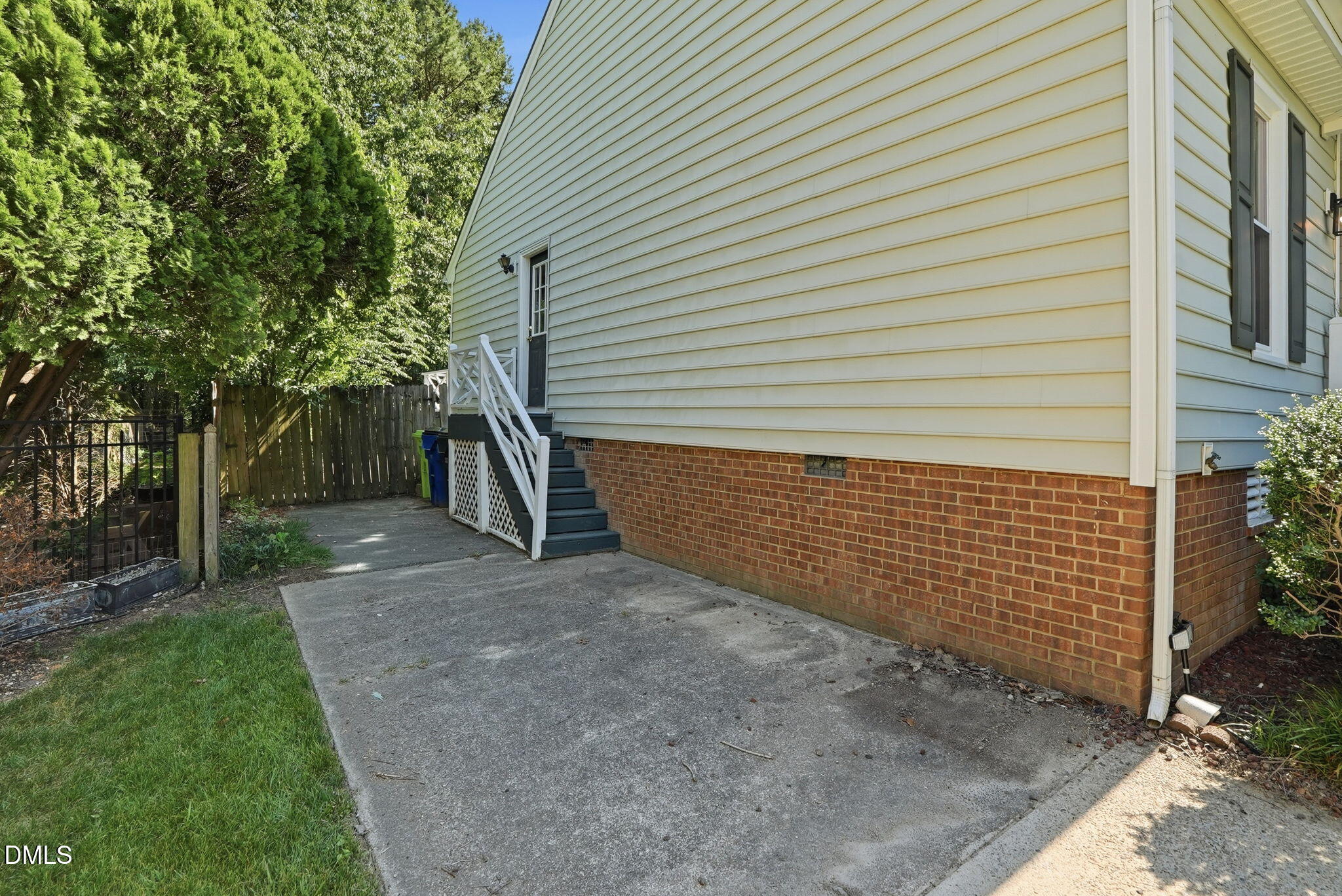 8112 Bellingham Circle Raleigh, NC 27615 - Photo 46 of 66