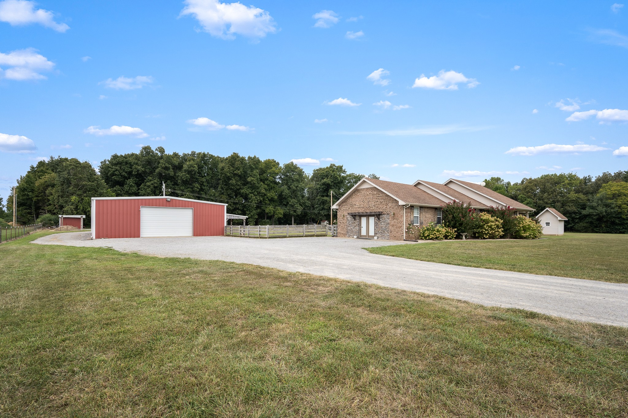 223 Rich Road Unionville, TN 37180 - Photo 2 of 84 Gallery Image 2