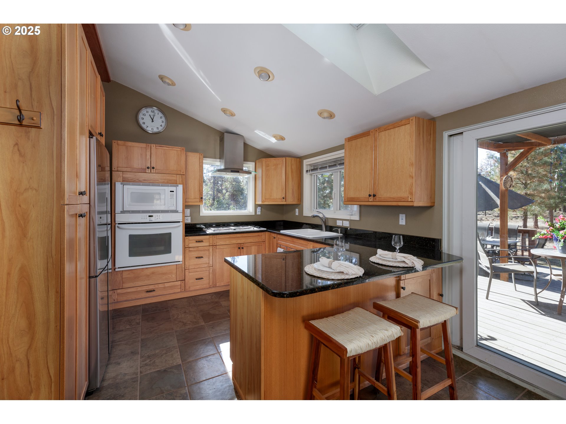 355 Tamarack Goldendale, WA 98620 - Photo 11 of 38