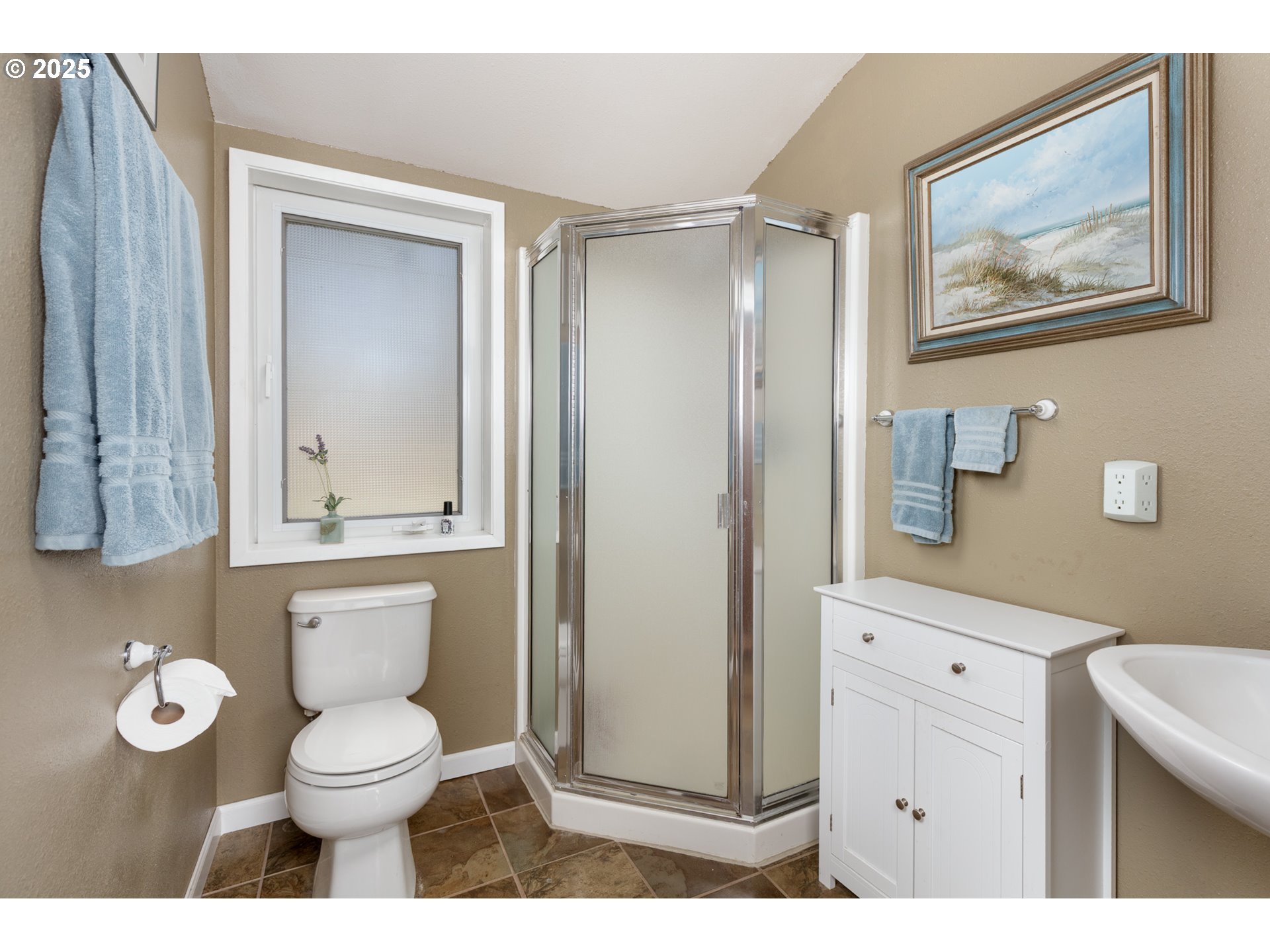 355 Tamarack Goldendale, WA 98620 - Photo 16 of 38