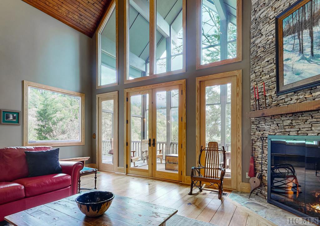 2460 Falcon Ridge Highlands, NC 28741 - Photo 12 of 55 Gallery Image 12