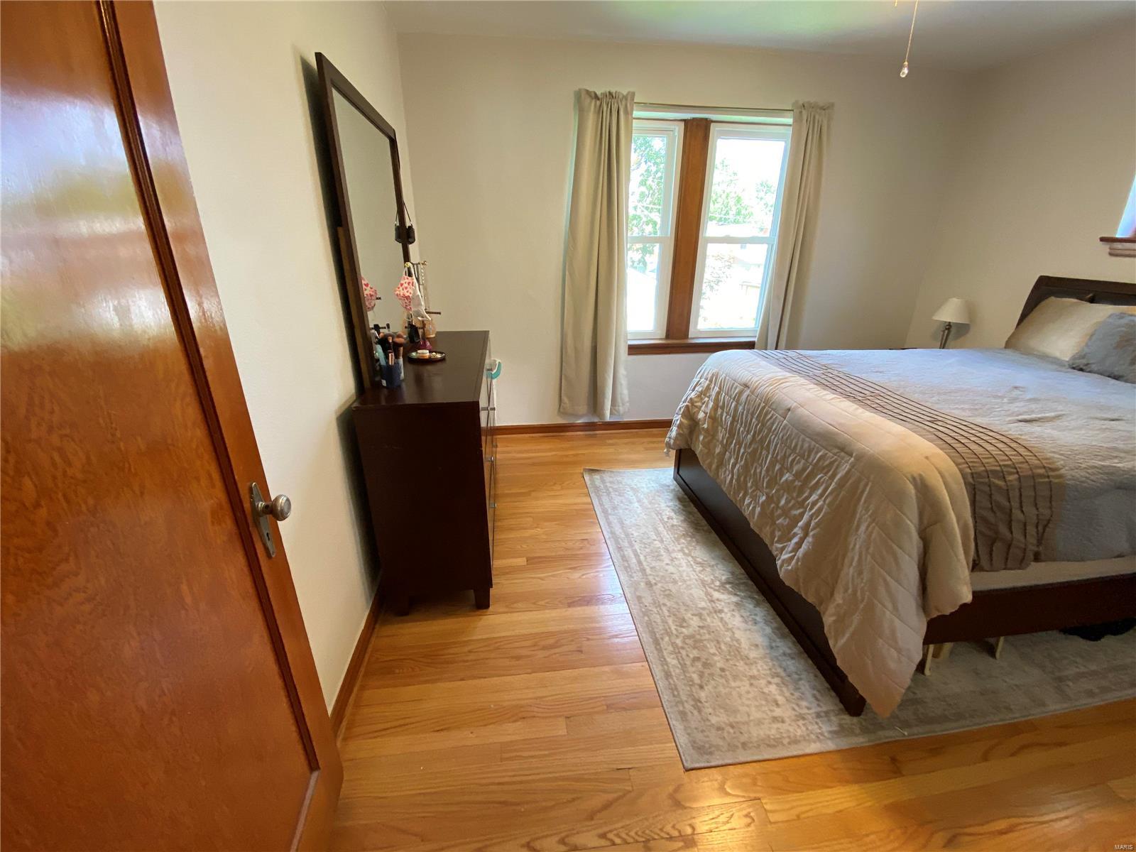 6567 Winnebago Street St. Louis, MO 63109 - Photo 13 of 49