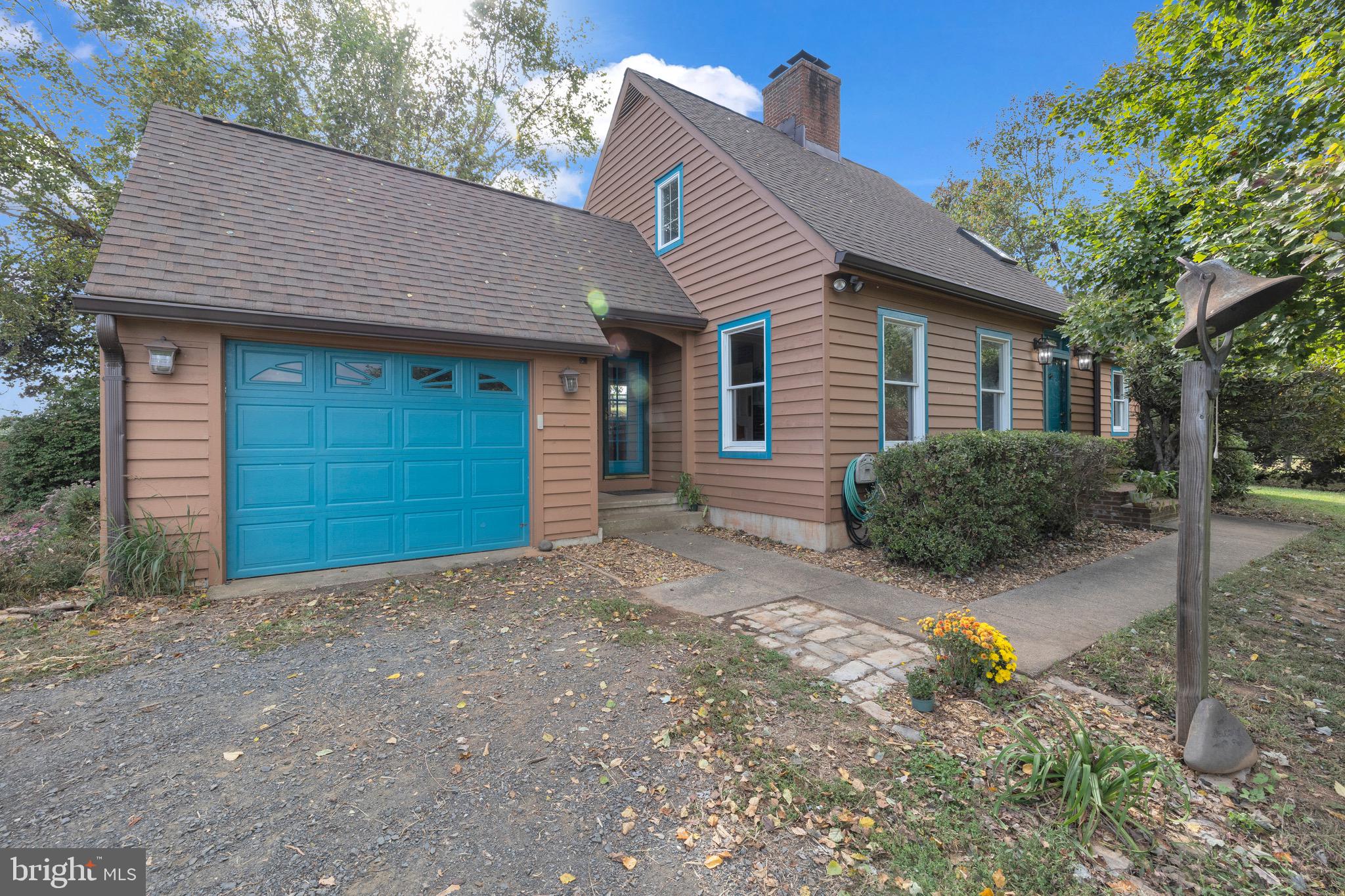 8729 Green Road Warrenton, VA 20187 - Photo 2 of 42 a view of a house with backyard
