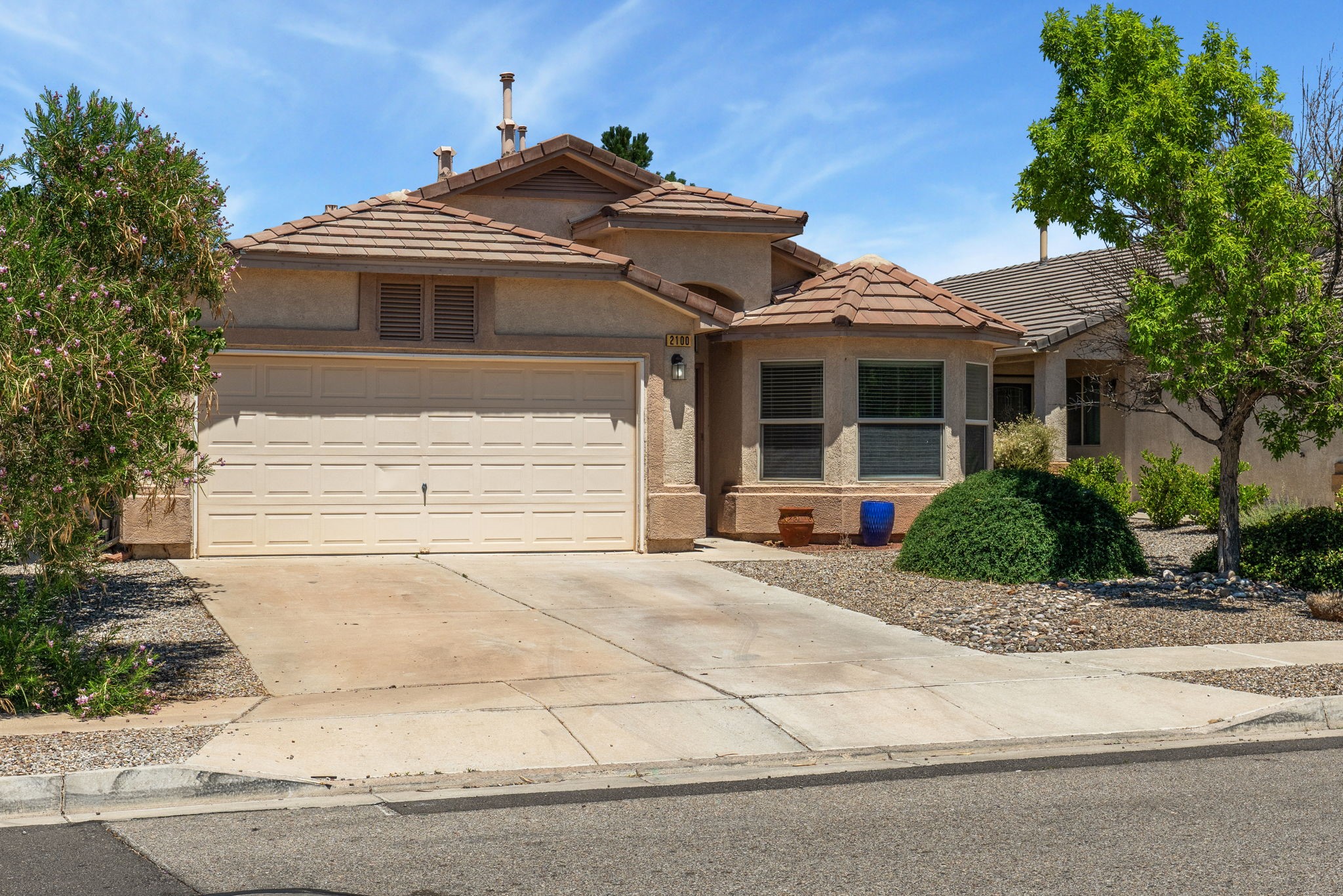 2100 Violeta Circle Southeast Rio Rancho, NM 87124 - Photo 1 of 35