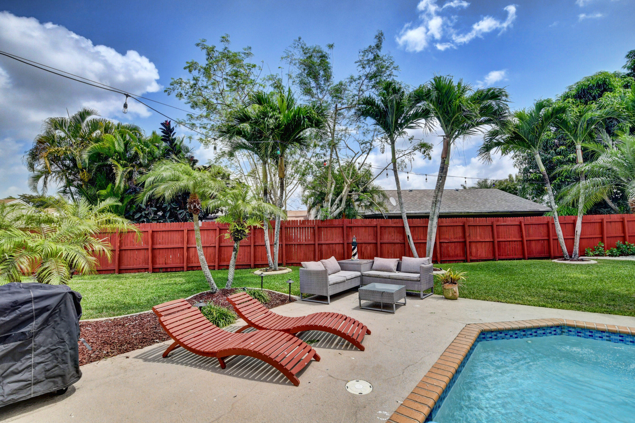 9898 Moss Pond Drive Boca Raton, FL 33496 - Photo 27 of 59 32_dsc_10001 (52)_3)_4)_5)_6)