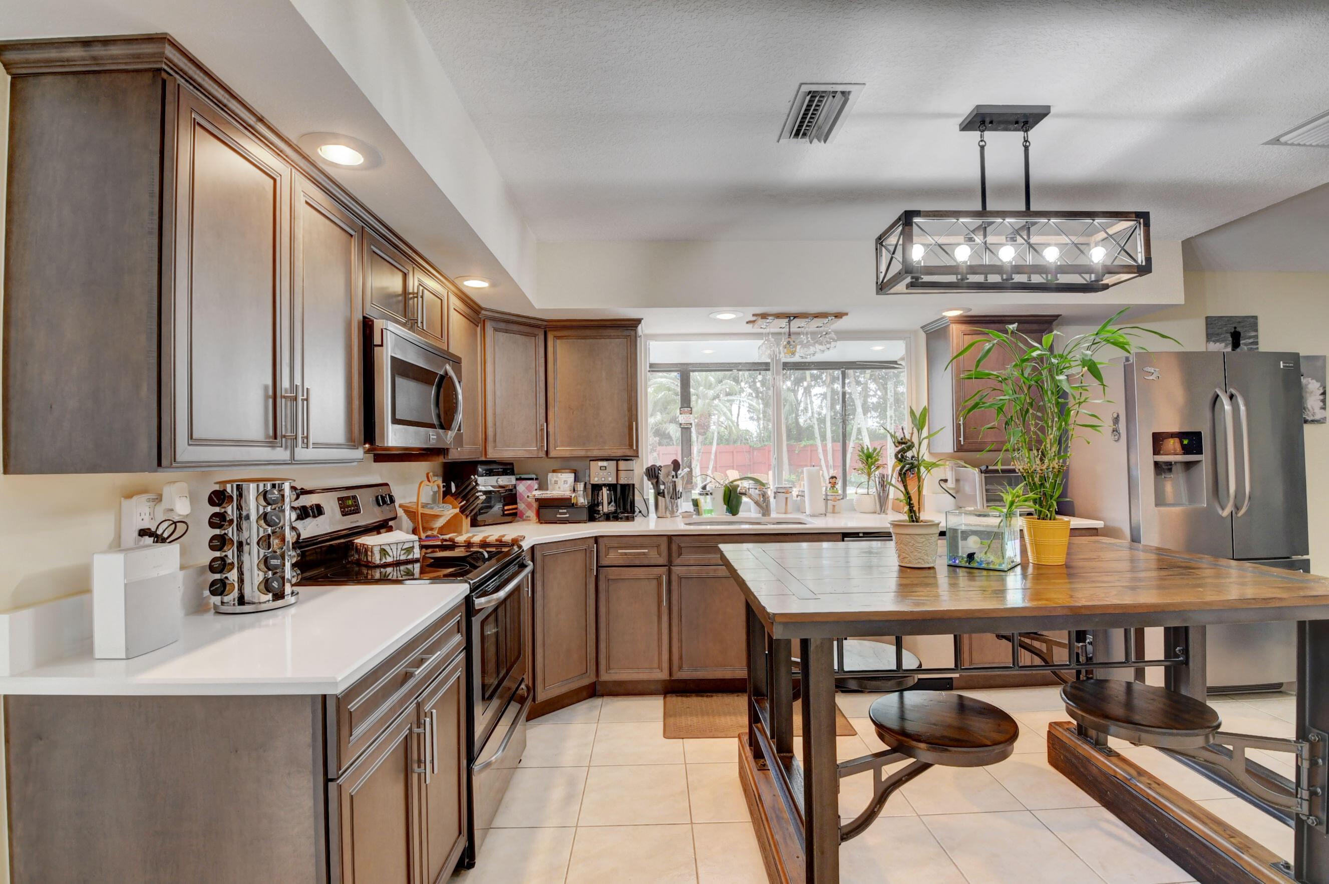 9898 Moss Pond Drive Boca Raton, FL 33496 - Photo 29 of 59 34_dsc_10001 (62)_3)_4)_5)_6)