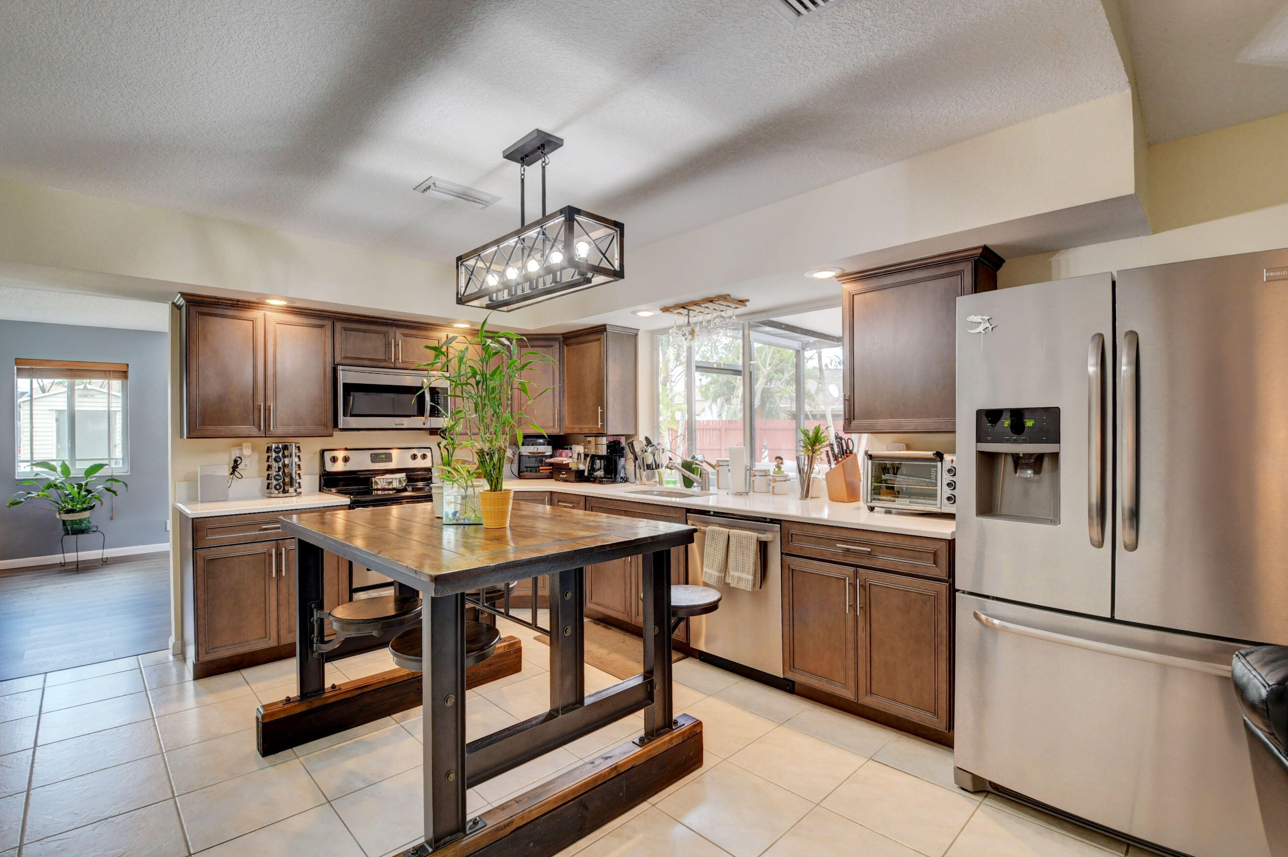 9898 Moss Pond Drive Boca Raton, FL 33496 - Photo 31 of 59 36_dsc_10001 (72)_3)_4)_5)_6)