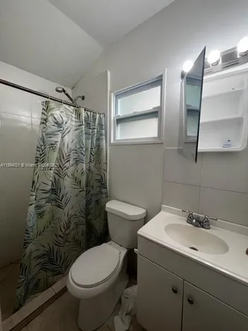 $2,850 | 1036 Northwest 64th Street, Miami, FL 33150